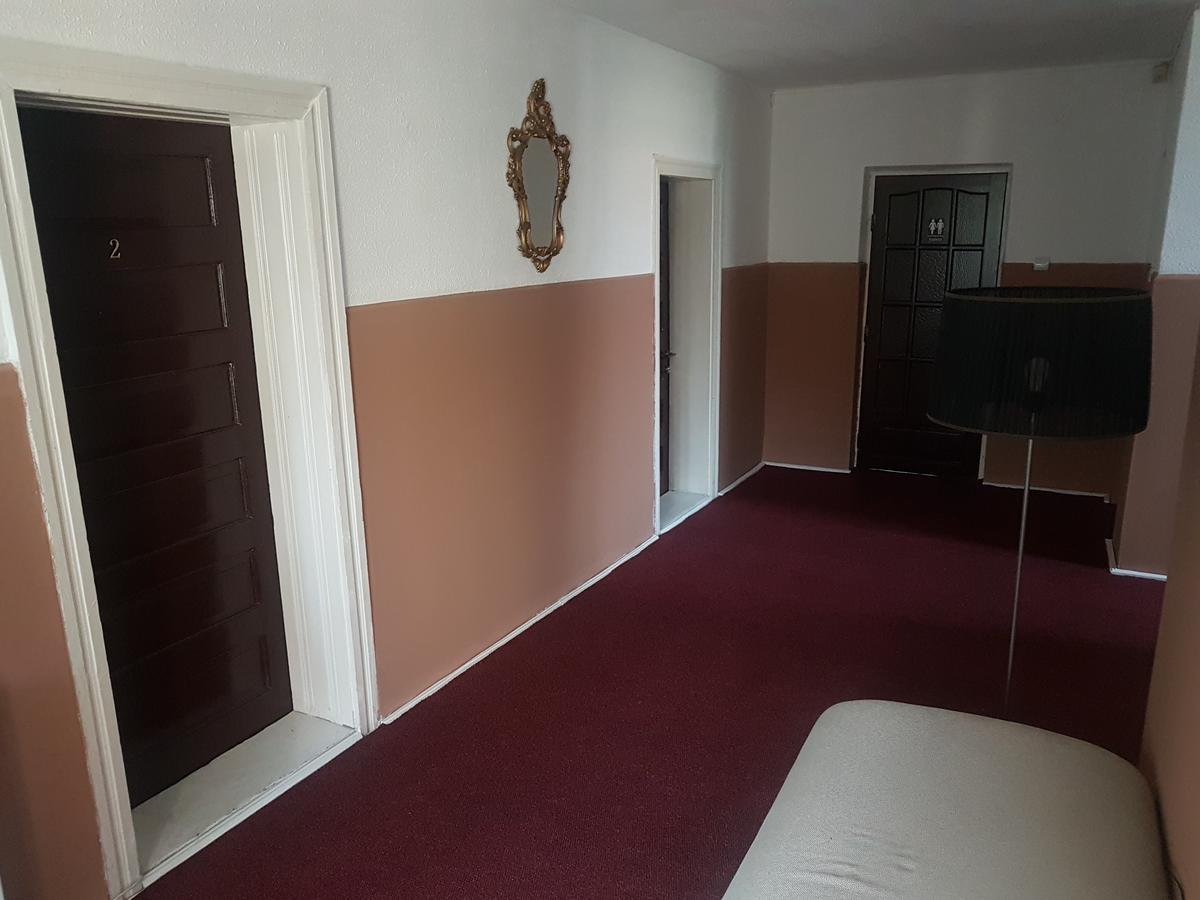 Enjoy Hostel Cluj-Napoca Eksteriør bilde