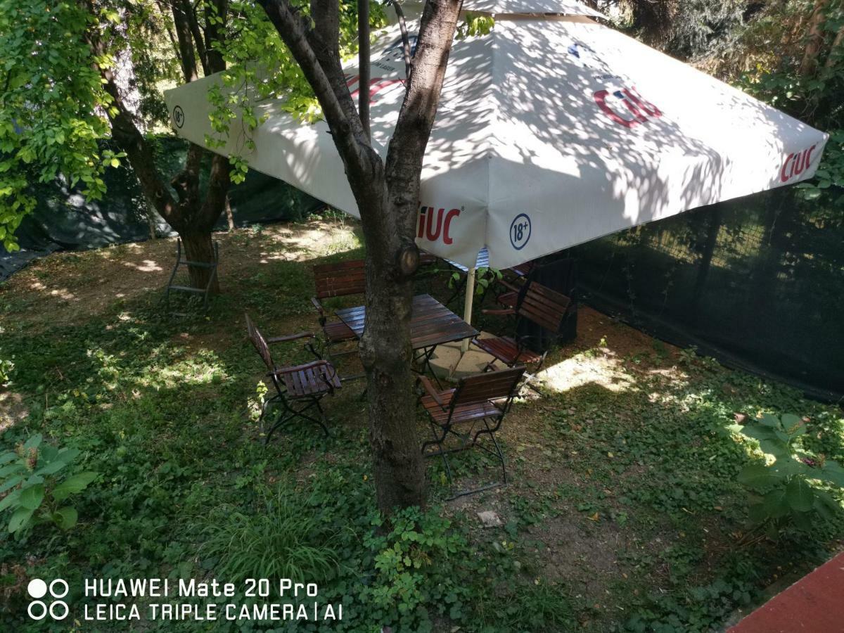 Enjoy Hostel Cluj-Napoca Eksteriør bilde