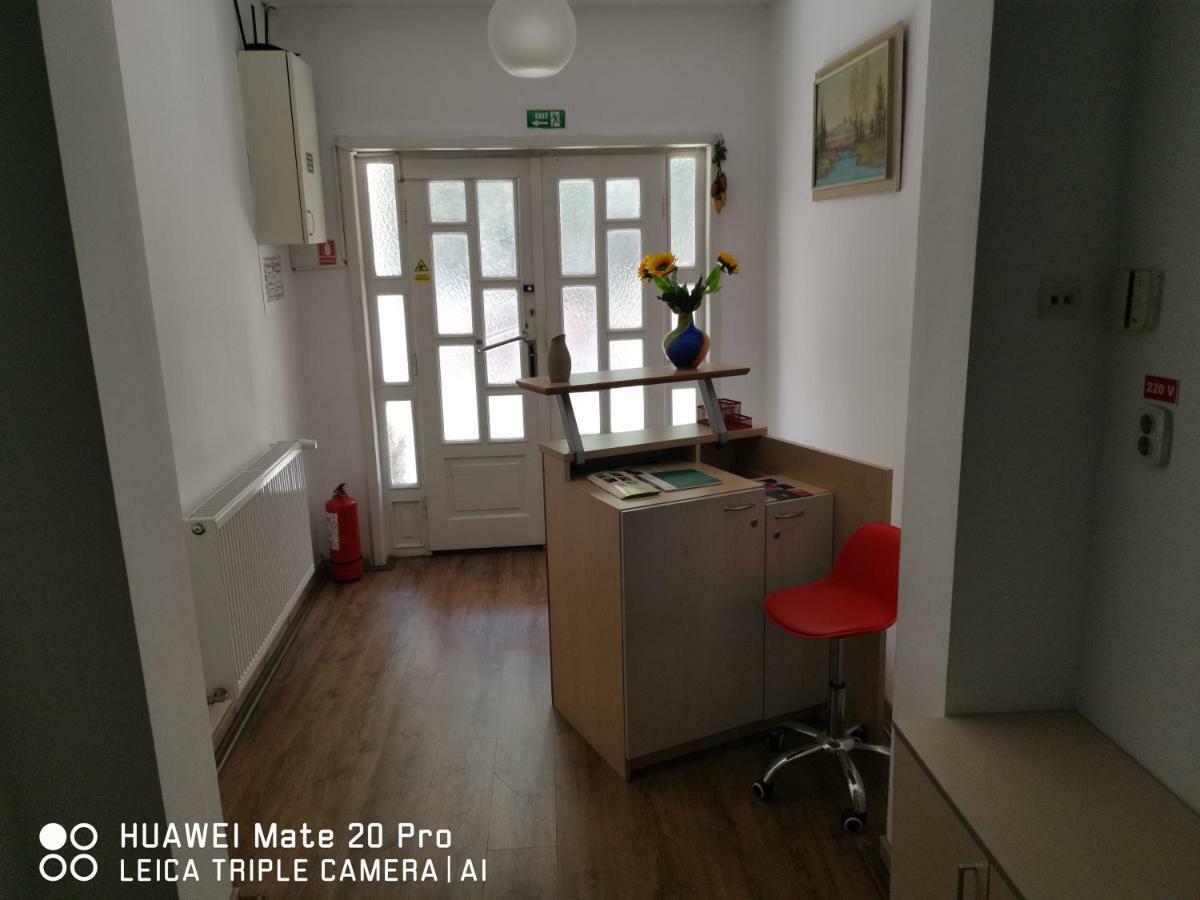 Enjoy Hostel Cluj-Napoca Eksteriør bilde